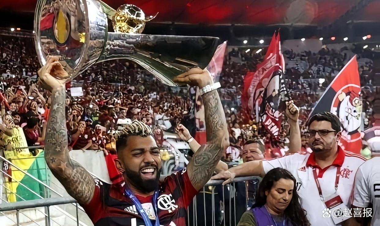 拜仁轻松晋级，小组赛全胜表现