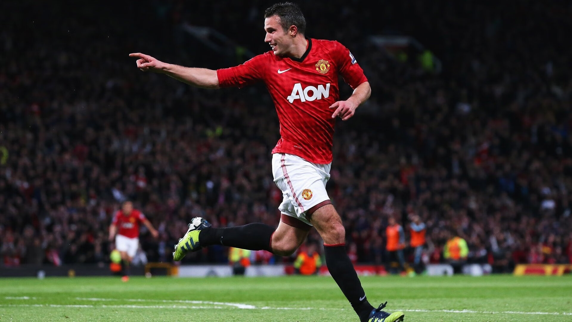 开云体育官方网站-欧文独舞伯纳乌，那个让国家德比改写的压制级夜晚